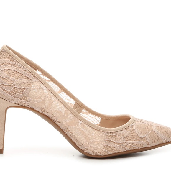 Beautiful Kelly & Katie pump size 9M - Picture 10 of 12